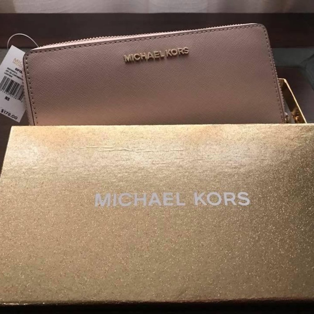 MK Michael Kors Rose Gold Small Satchel Purse Leather & Wallet with Dust Bag - Picture 5 of 5